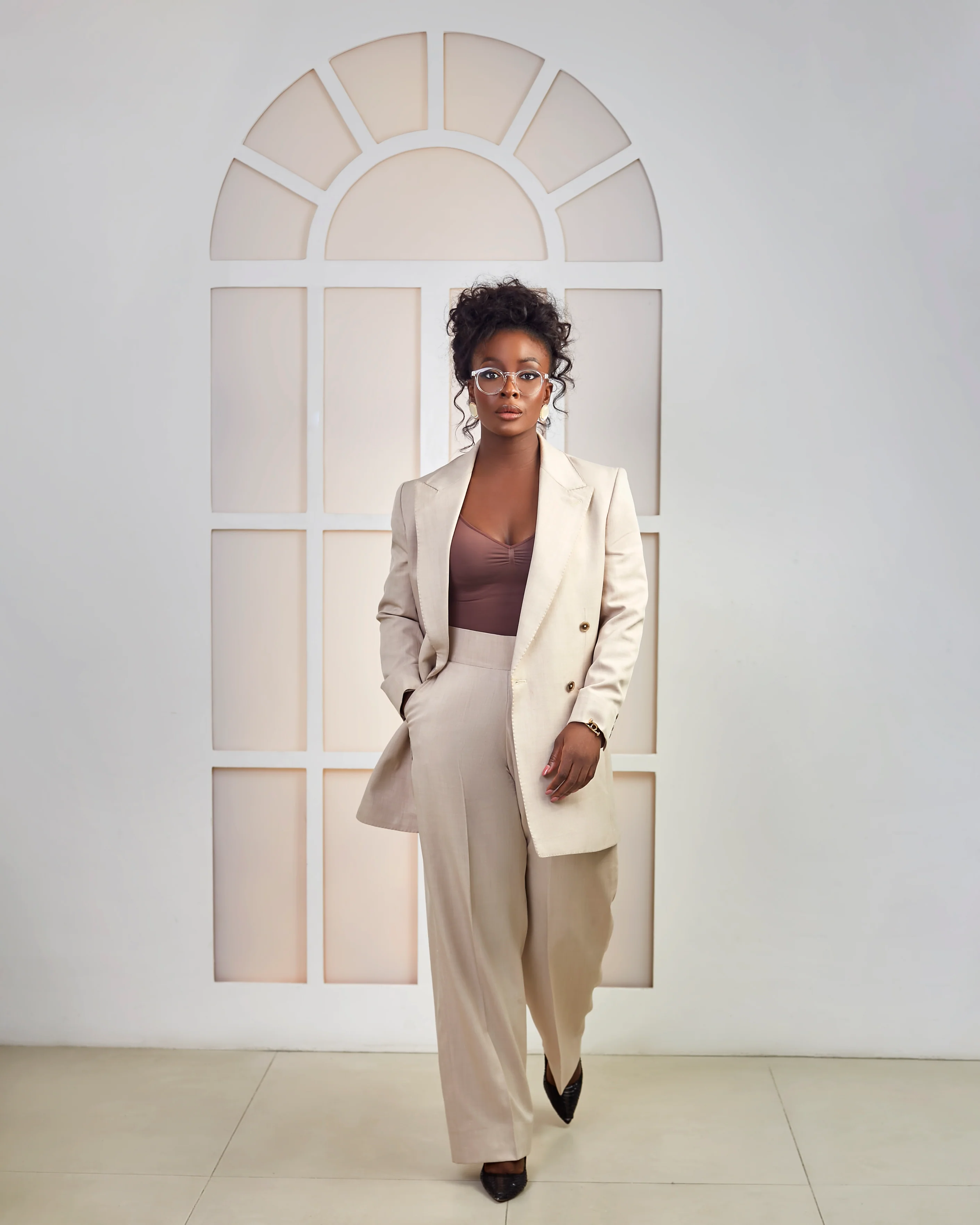 Ayomide Okanlawan’s Visual Language of Colour, Contrast, and Conviction